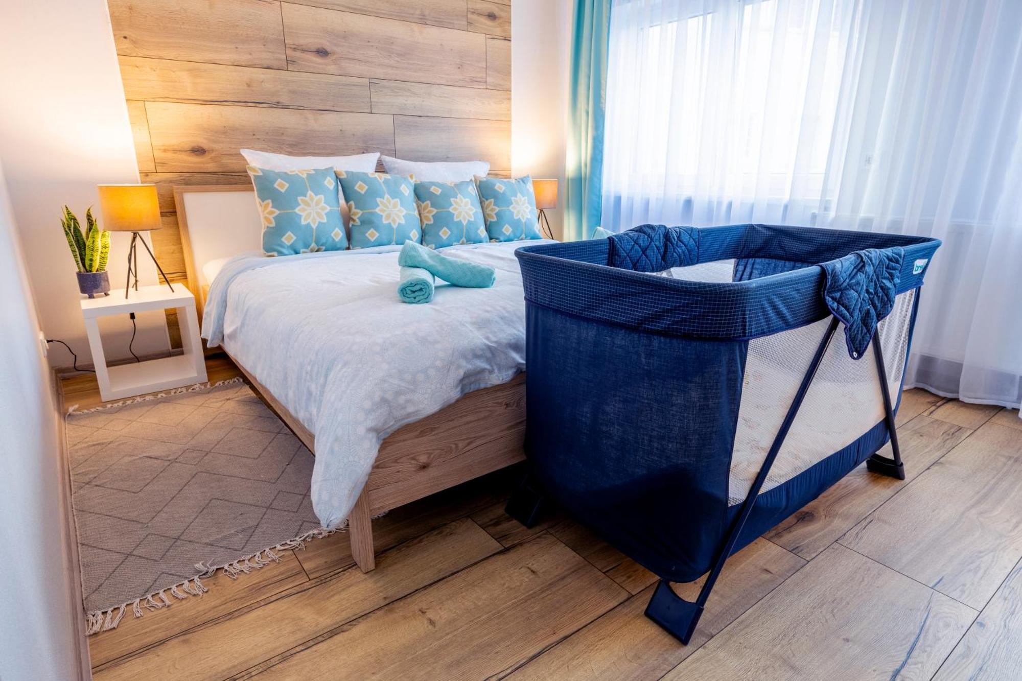 Design Maisonette - 24H Self-Check-In - Bis 7 Pers - In Direkter Weihernaehe - Parkplatz - Wifi - Balkon -Terrasse - Radwege Schiffweiler Εξωτερικό φωτογραφία